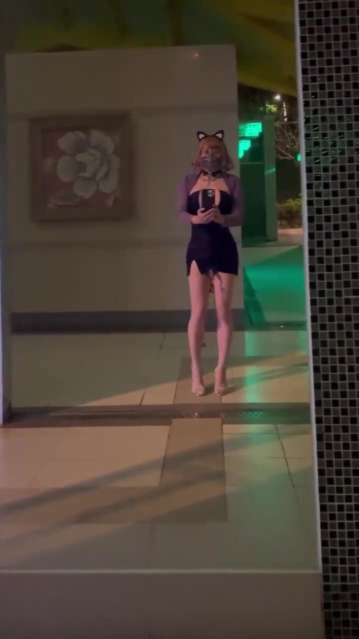 豐滿女妖 玫瑰big61 淫蕩女裝妓女， 露出調教奴家的小女屌， 淫穴屁眼想要被允吸抽插！