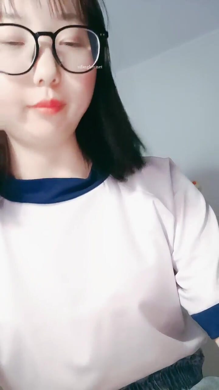 高顏極品少婦！【時尚族絡腮鬍】瘋狂扣穴自慰！秒硬~爆擼 (7)