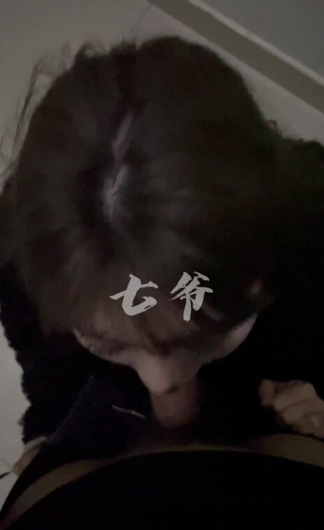 【七爺】調教大神，重金包了一個江蘇模特藝術生，商場露出爆操玩弄 (2)