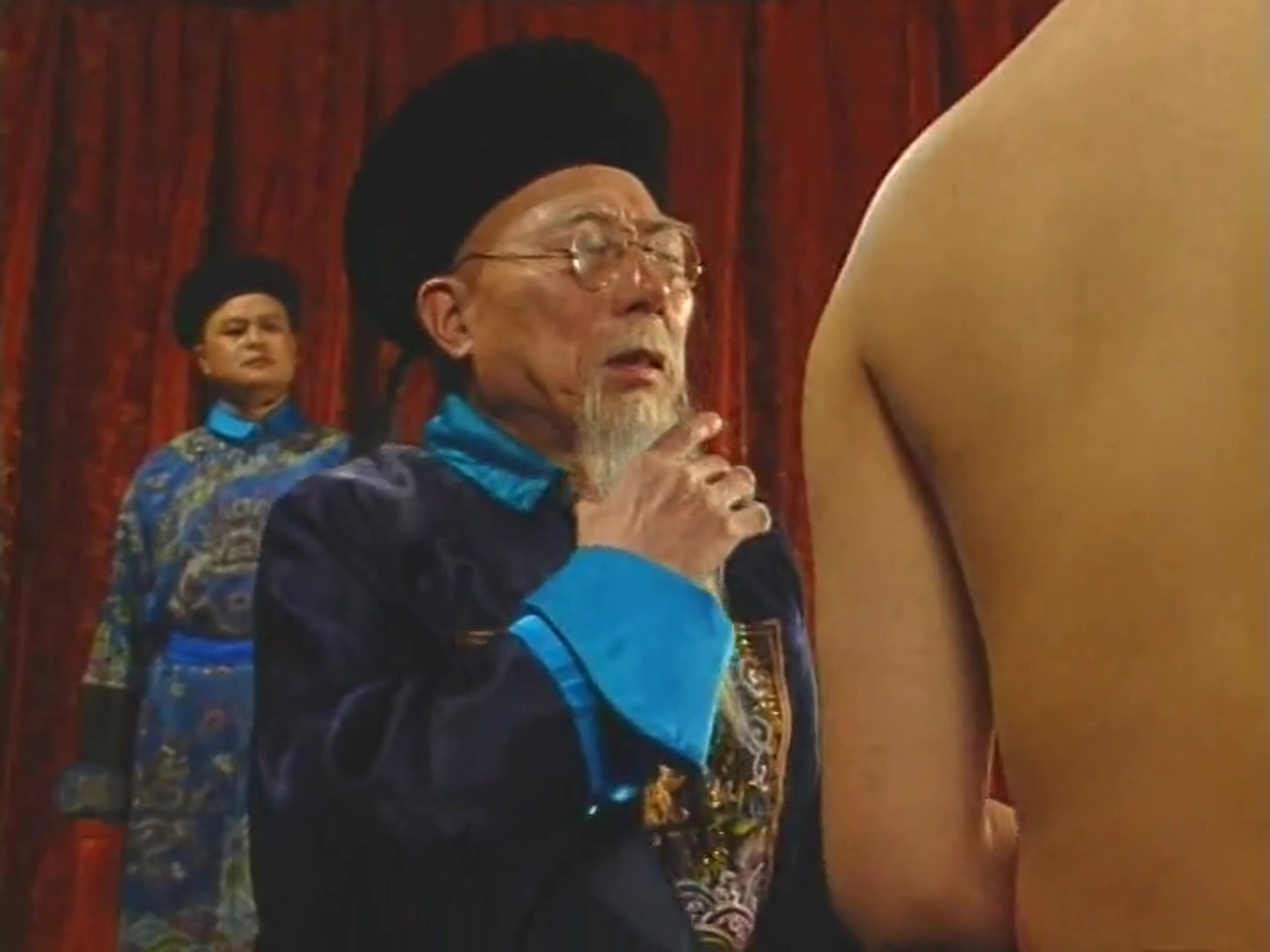 宰相劉羅鍋國語秀女入宮露點片段