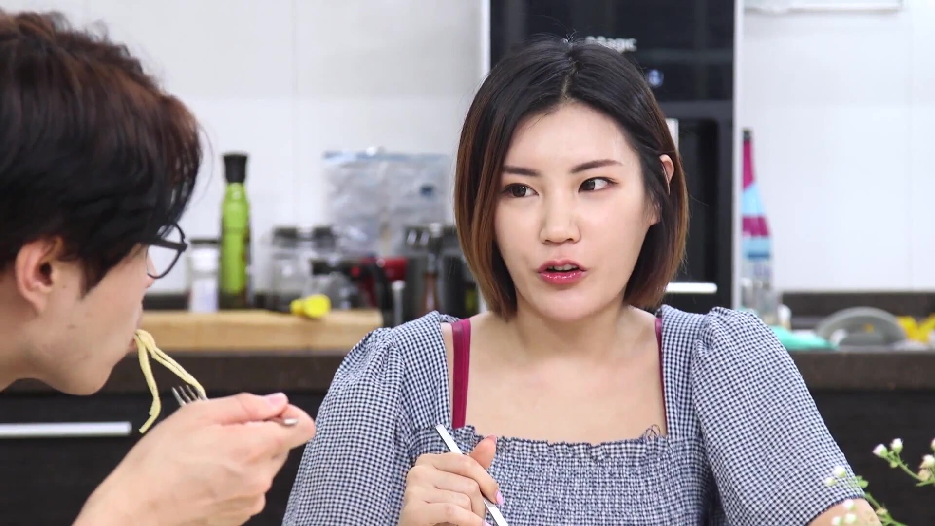 【韓國三級】주말 오후6시의 연인 2019.1080p
