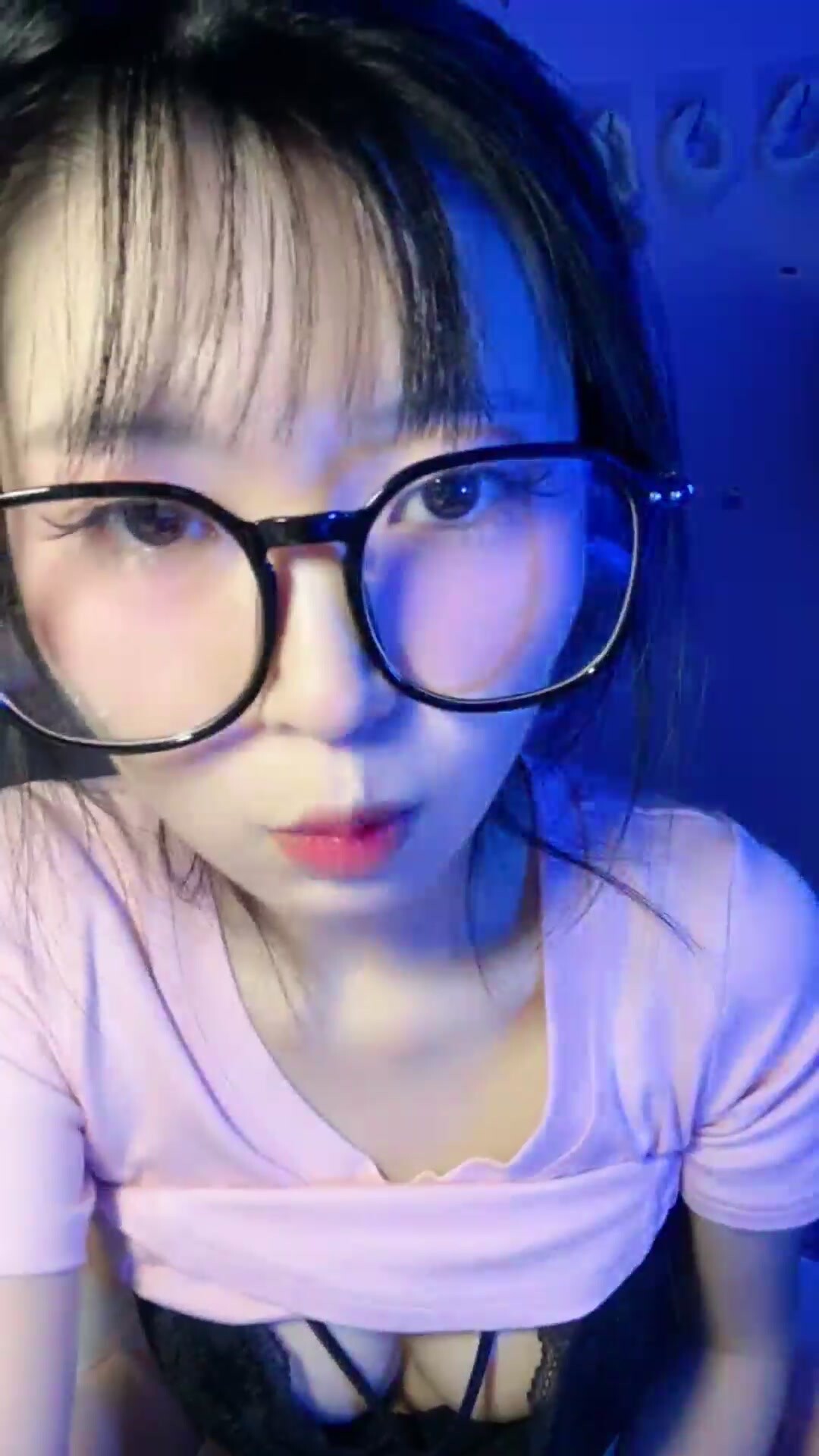 【元氣咕嚕】新人兄弟們！正宗清純校花來了啊~好想操啊，清純的嫩妹，全脫撩騷很浪！ (5)