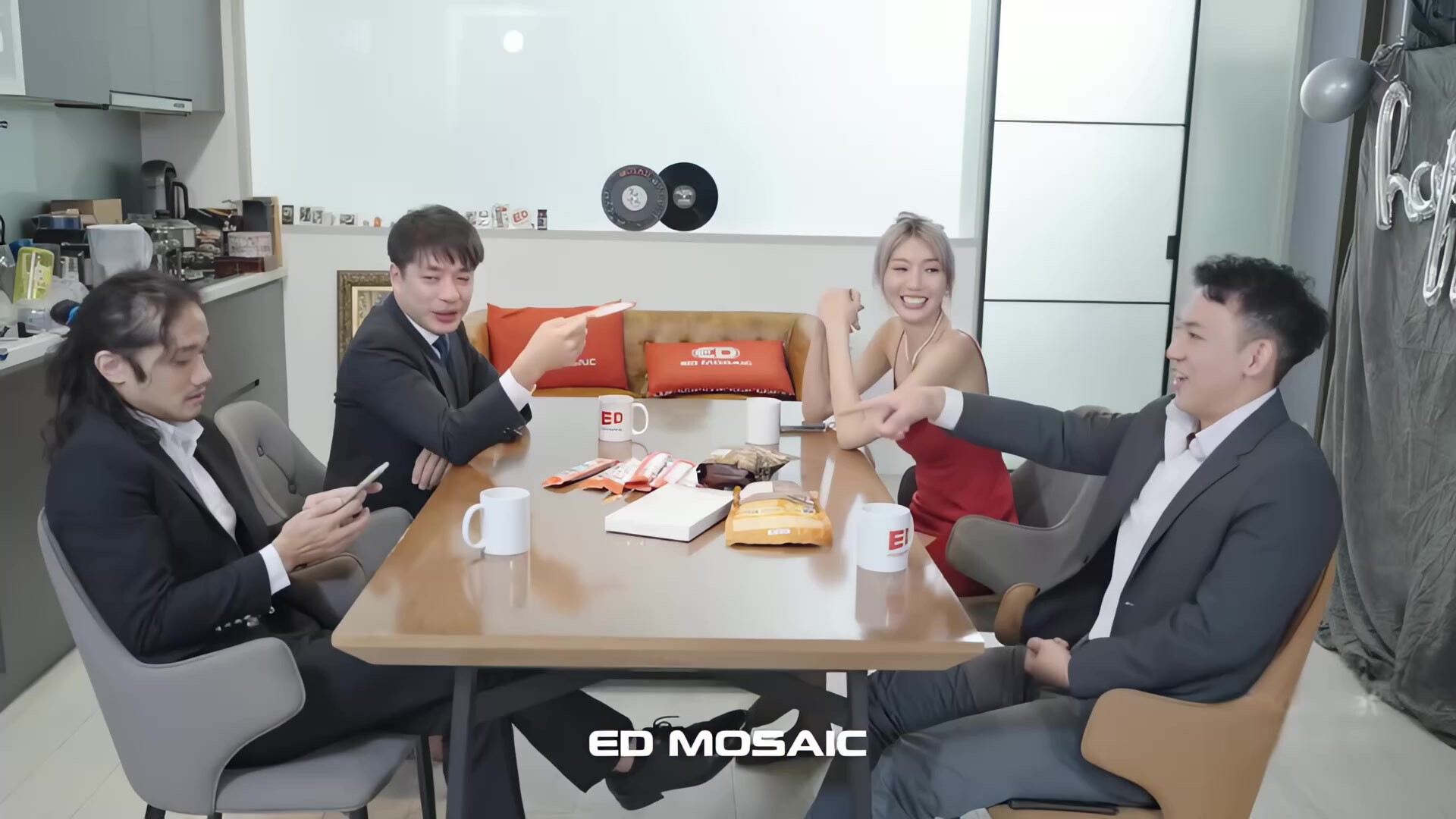 【ED MOSAIC】ed-56 曾經暗戀過她的同學們集體輪交長腿女神