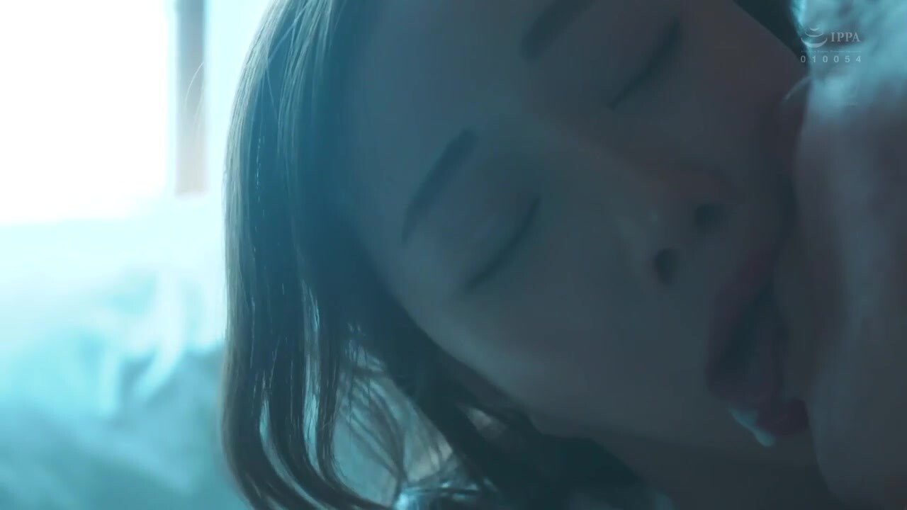 【中文字幕】寢取られ願望のある私は愛する妻をデリヘルで働かせてみた─。