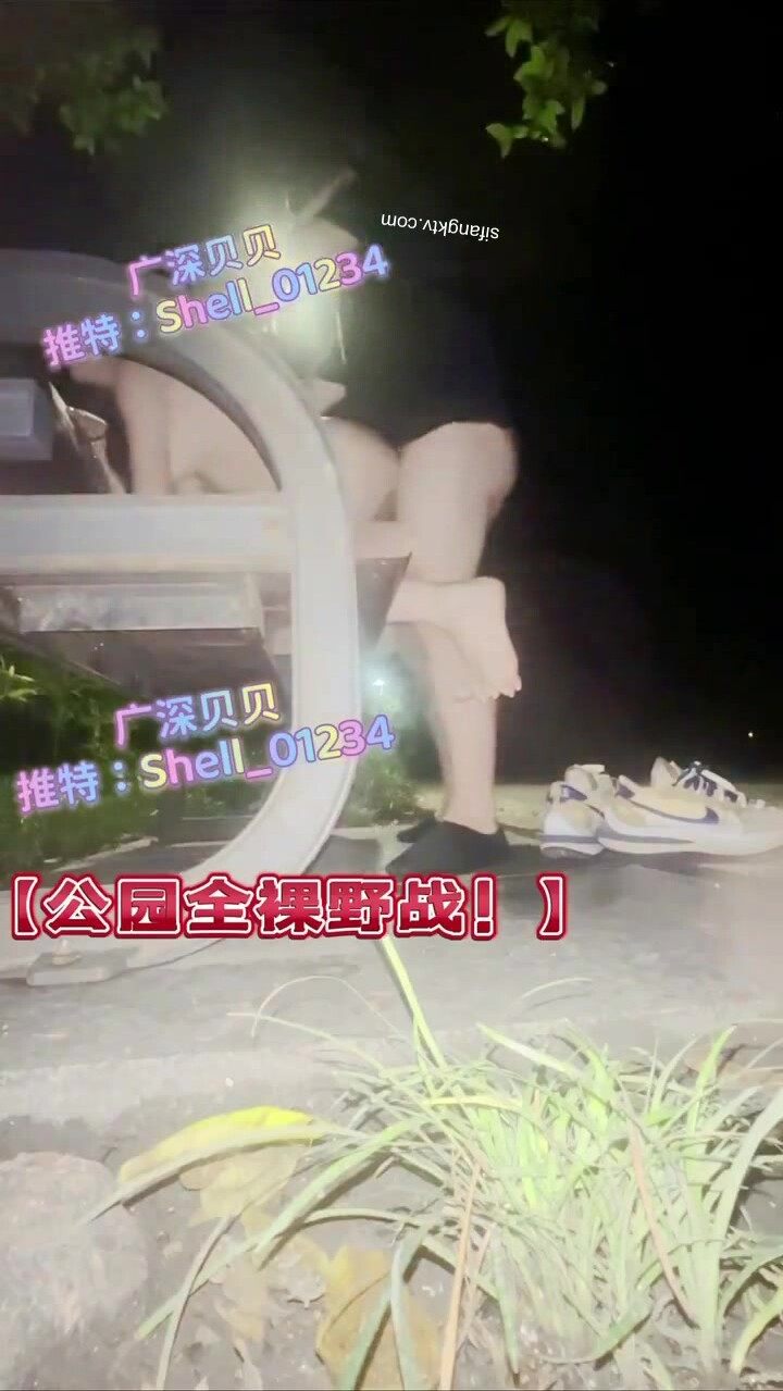 【廣深貝貝】可愛蘿莉風嫩妹！人瘦奶大極品小母狗戶外露出，調教，火鍋店公然做愛 (2)