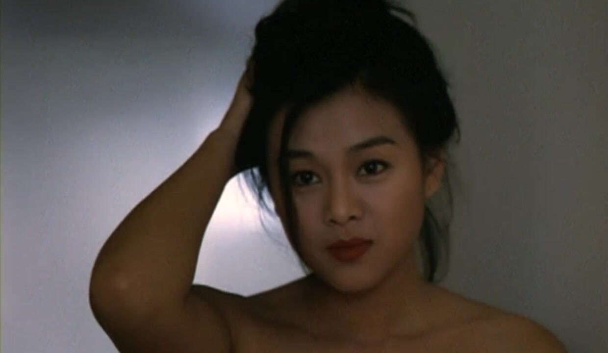 【香港三級】哪個少女不多情之脫的疑惑 1993 國語中字