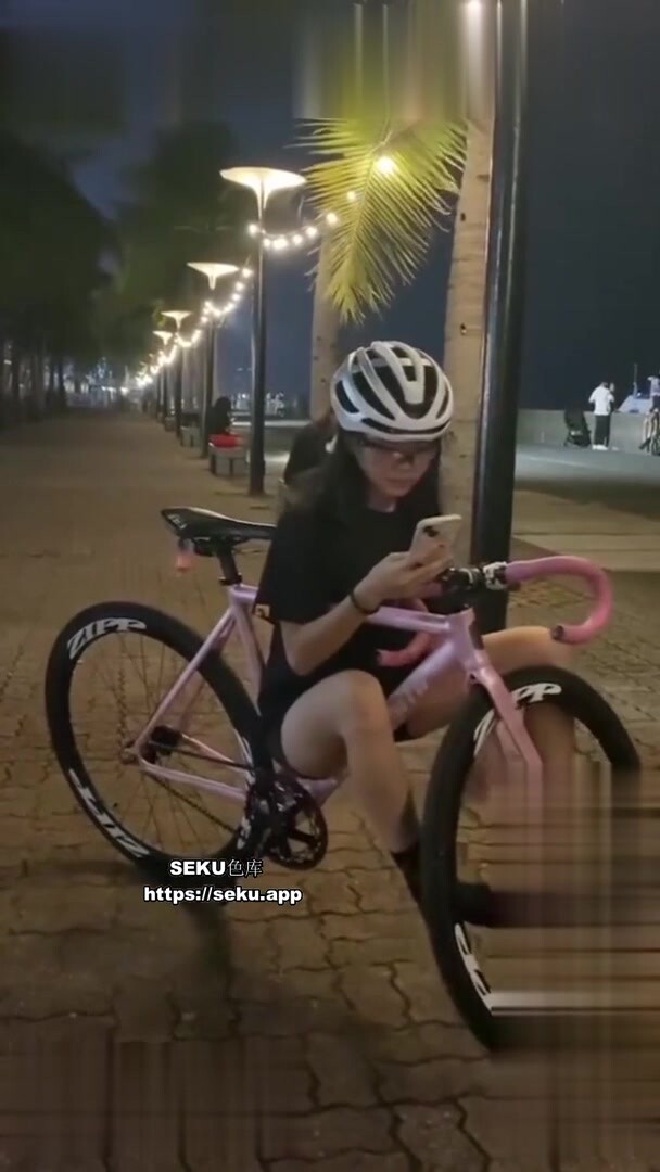 騎行圈大型盲盒淫亂活動 白天騎車晚上騎她 貴圈還有名額嗎？