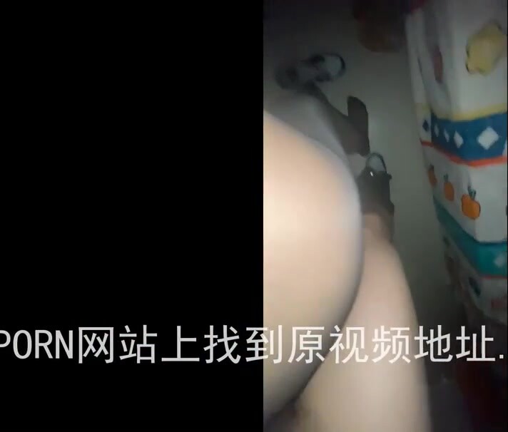 來晚了——半夜潛入偷情有點刺激聲音開大