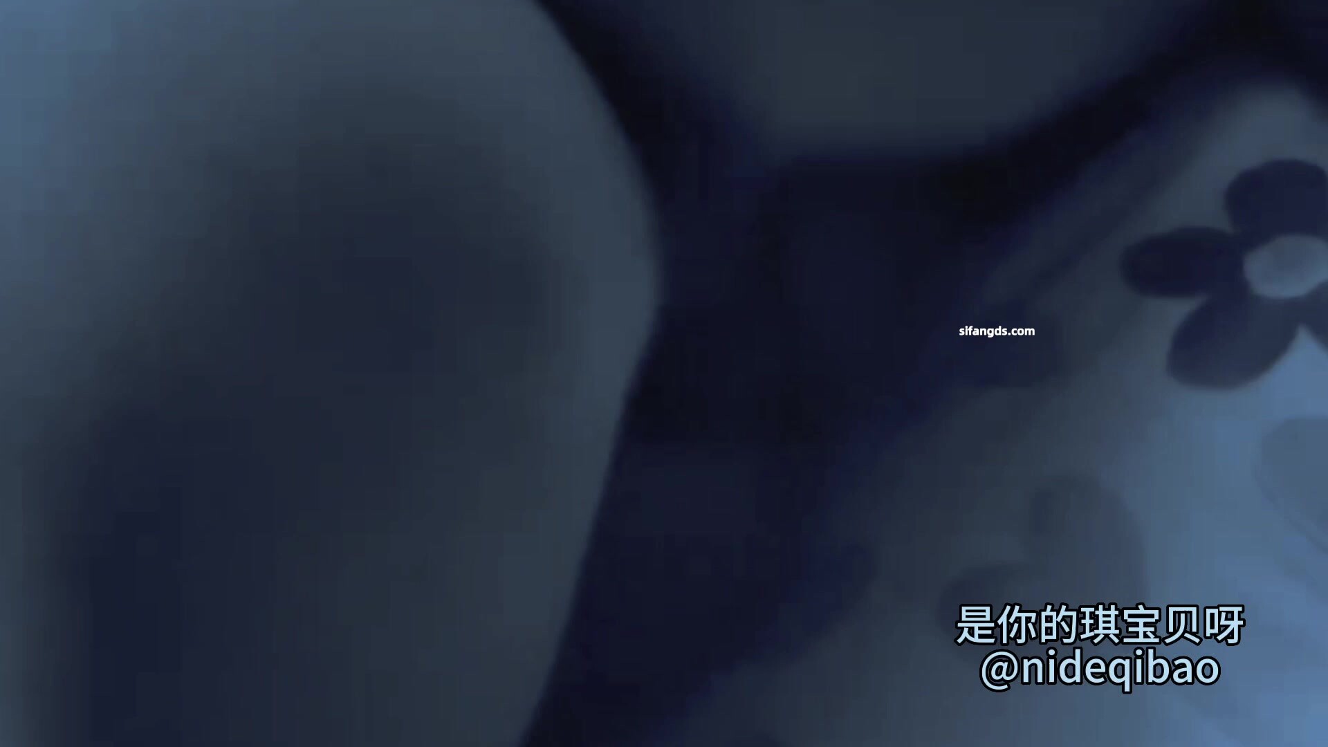 【是你的琪寶貝呀】最新流出極品淫妻多P給老婆找兩個黑人，狂草才能滿足，淫婦嗷嗷叫刺激 (1)
