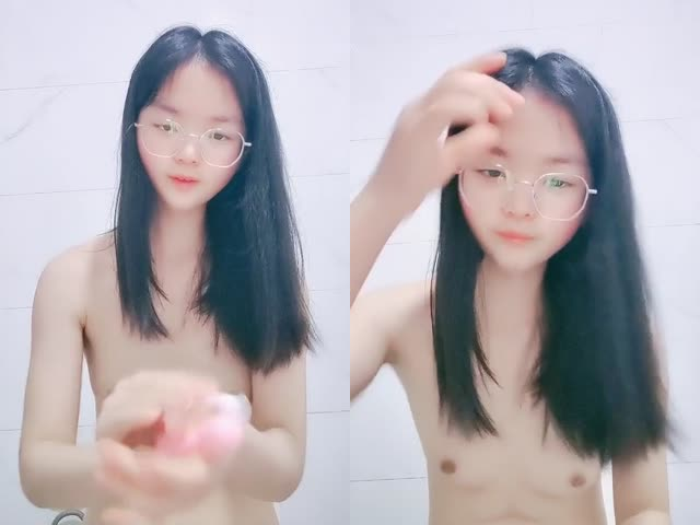 肥臀大奶眼鏡少婦淫聲蕩語撩騷互動,近拍掰穴扣逼道具玩弄粉穴…
