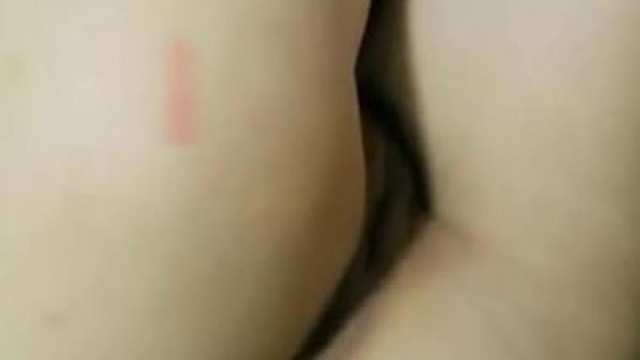 洩密流出-駕校氣質漂亮美女學員科目二過關後把帥氣男教練約到家中感謝,盡情展現性感小翹臀被幹.方言對白!