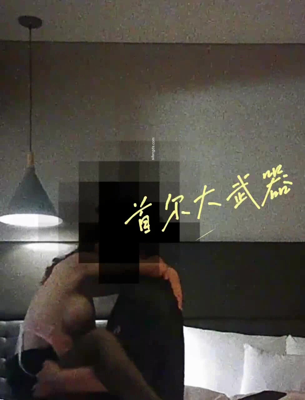 【首爾大武器】人生贏家，約炮大神最新04月，國人移居首爾，3P嚐遍中韓各路女神
