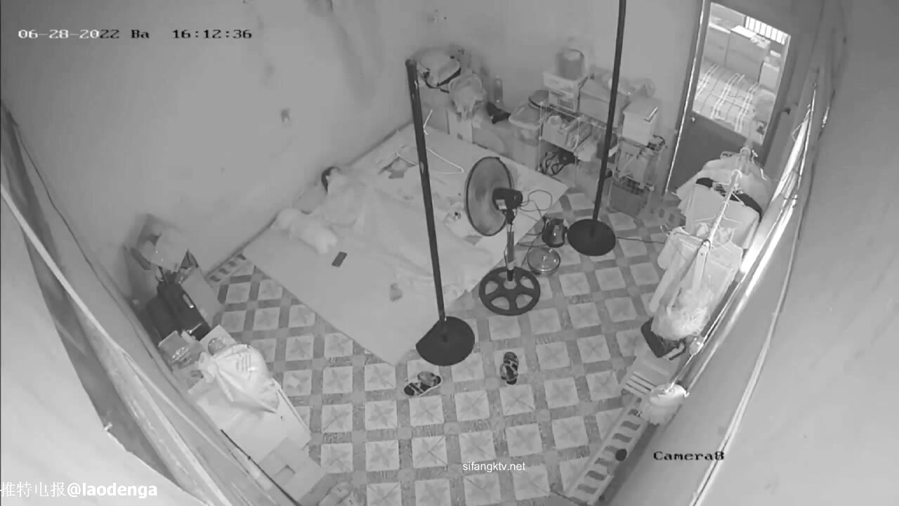 駭客破解網攝像頭藥店地址洩露偷拍 女護士個人隱私自慰影片全部流出 (1)