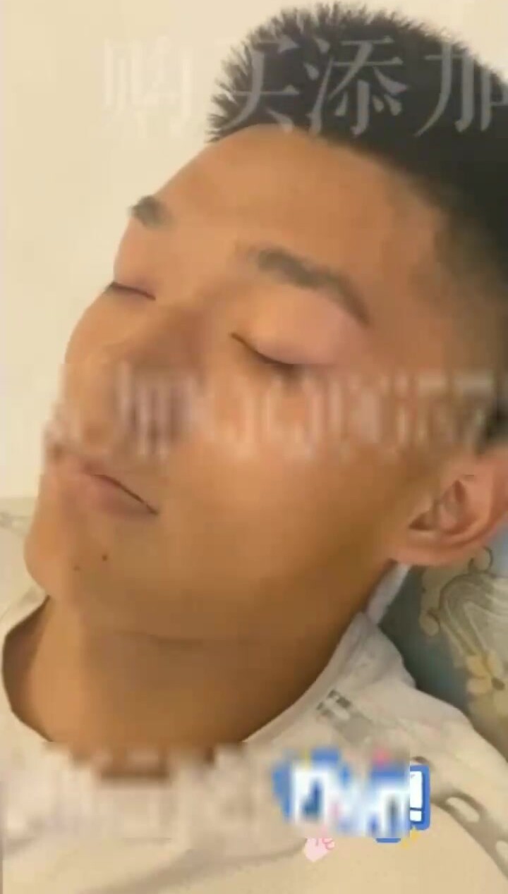 迷彩小哥-爽操喝醉的天菜黑皮體院直男