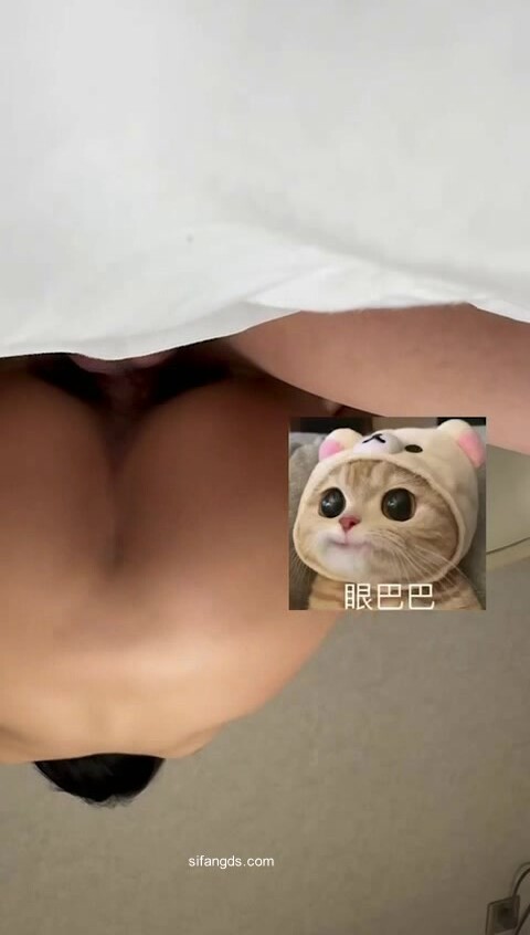 洩密流出21萬粉絲抖音網紅眼鏡反差婊【溫柔馨馨6】 與大屌情人啪啪福利影片(7v)