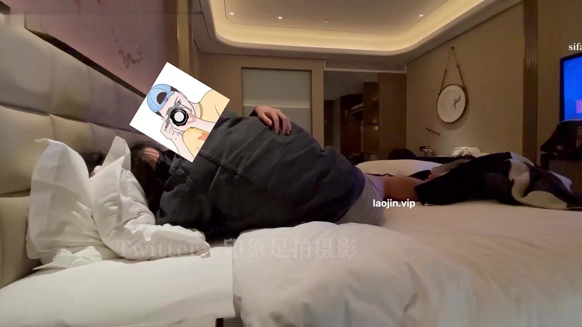 【26號妹子】印象足拍新系列，稀有大尺度流出側面廣角 正面廣角，19歲學生妹啪啪 (1)