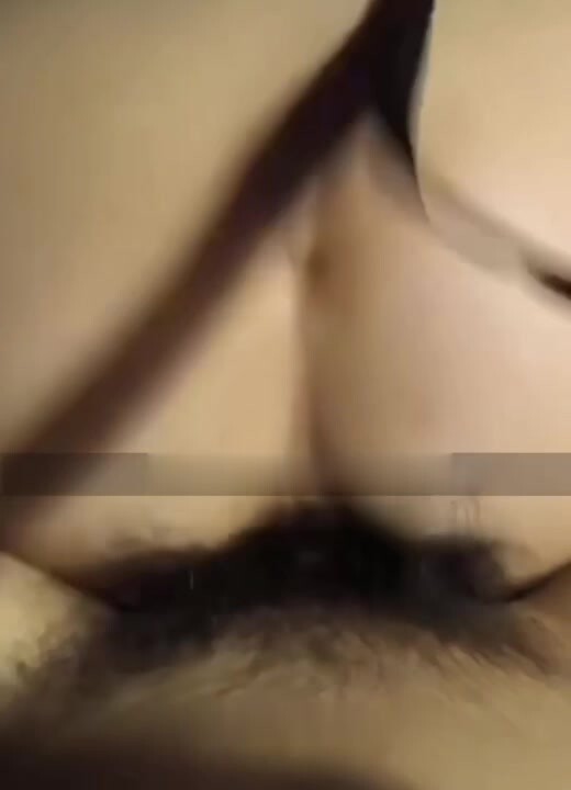 重慶文理學院物流工程秦子倩出軌曝光學霸母狗自拍洗澡露臉騎乘叫聲嬌媚銷魂！