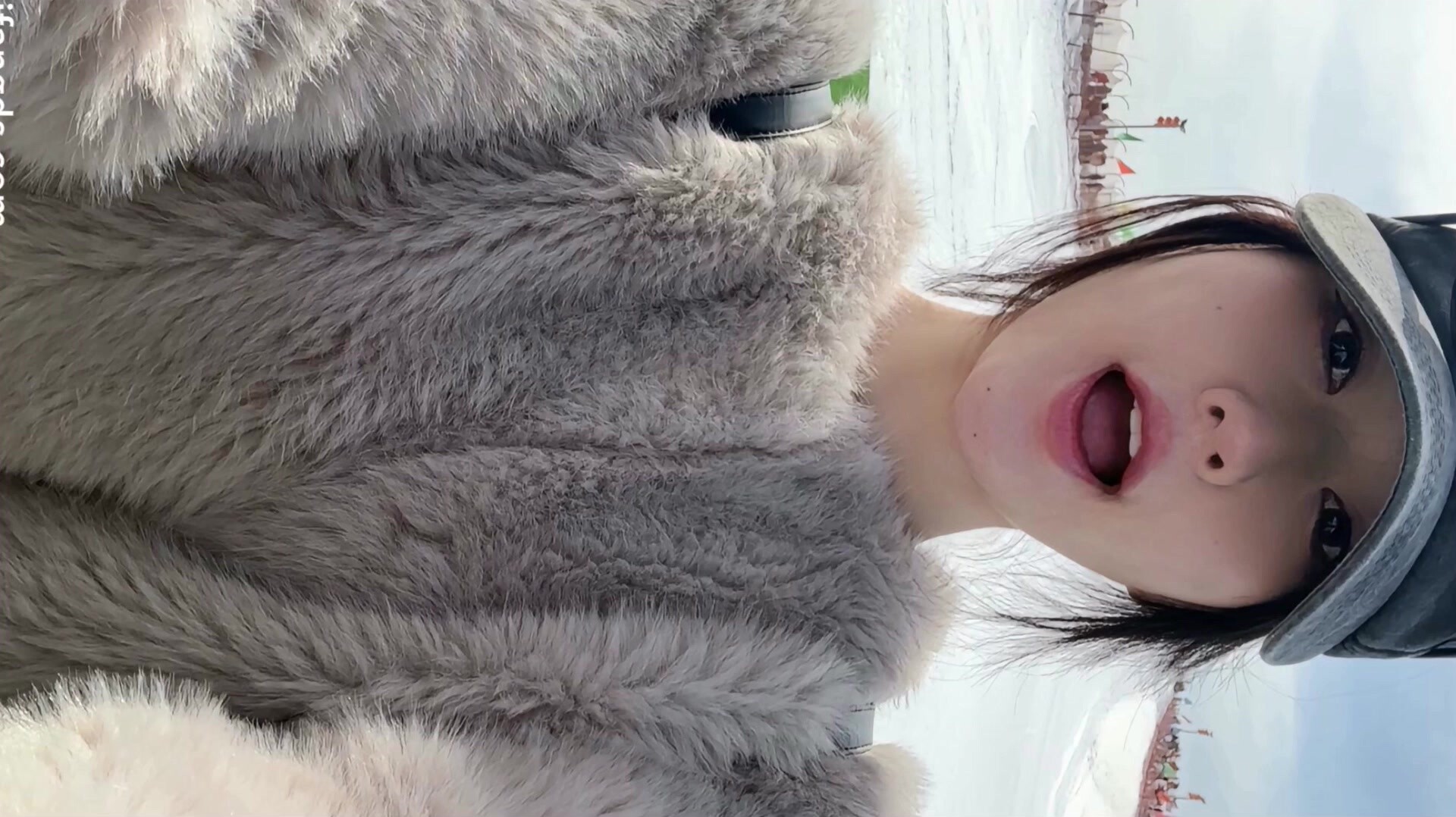 大神一路遊走專挑美女下手不拍到她們的鮑魚堅決不走