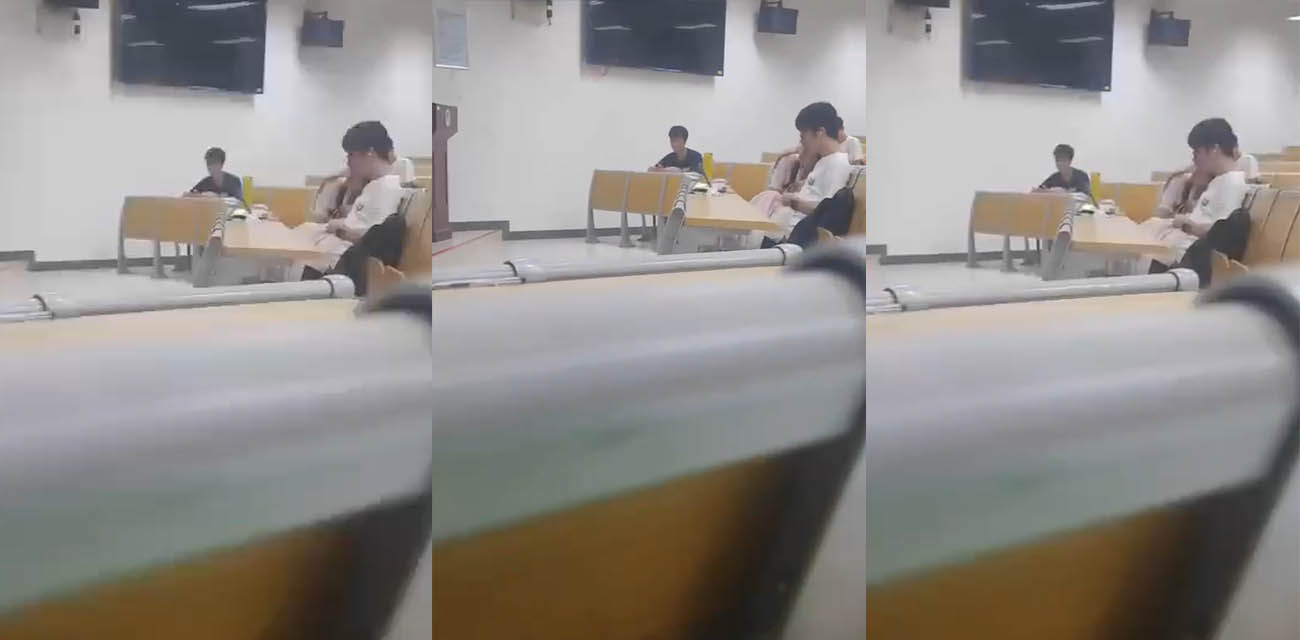 華南理工大學小情侶階梯教室激情野戰 女生導管小手擼硬 手法相當嫻熟！