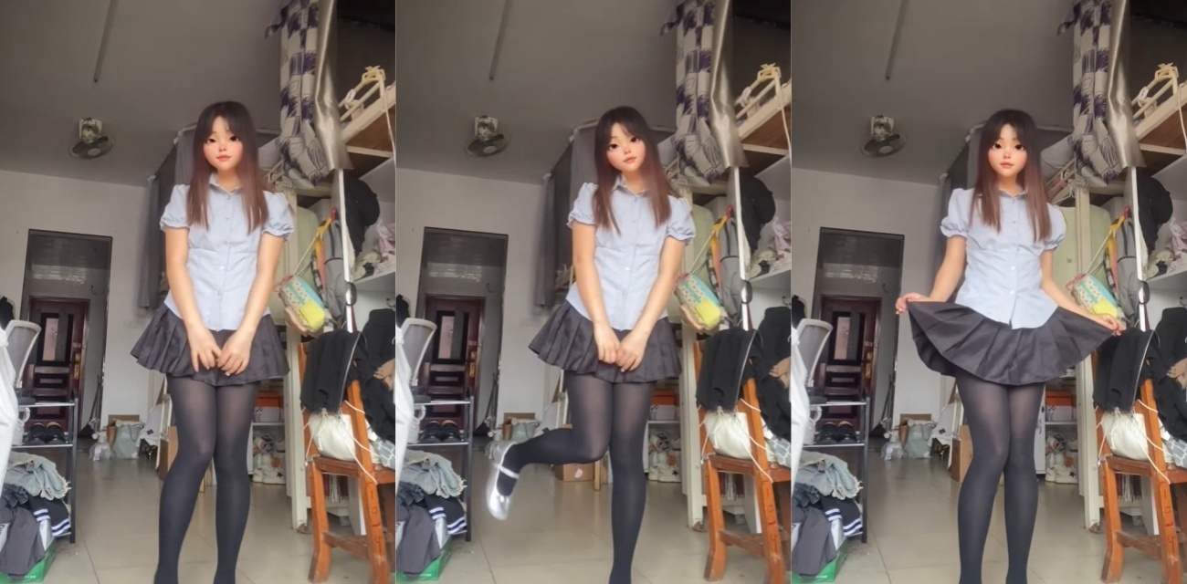 推特福利姬 一人偶 肉感騷母狗 宿舍黑白絲後入自拍 手衝嫩穴 情趣套裝超誘惑！