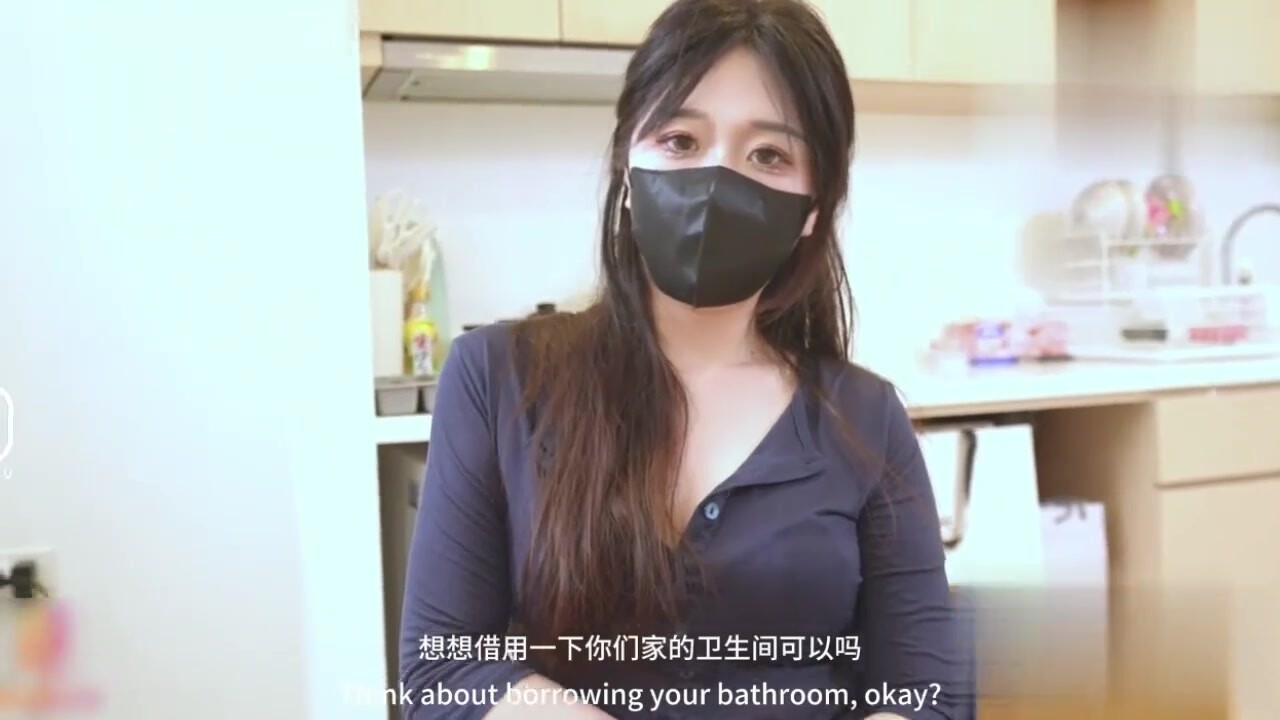 極品人氣網黃 橋本香菜 新作 同學的母親 玉足淫臀蜜穴榨精 穿開檔牛仔褲被兒子的同學爆操