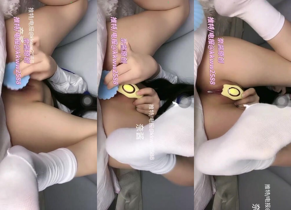 『奈醬』白嫩母狗嫩妹與金主啪啪紫薇福利，美乳翹臀性感小騷貨被大雞巴爸爸無套爆炒內射