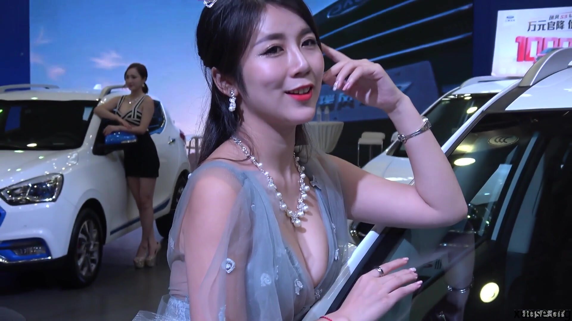 車展偷拍模特 車模  角度刁鑽，全方位視角 (18)