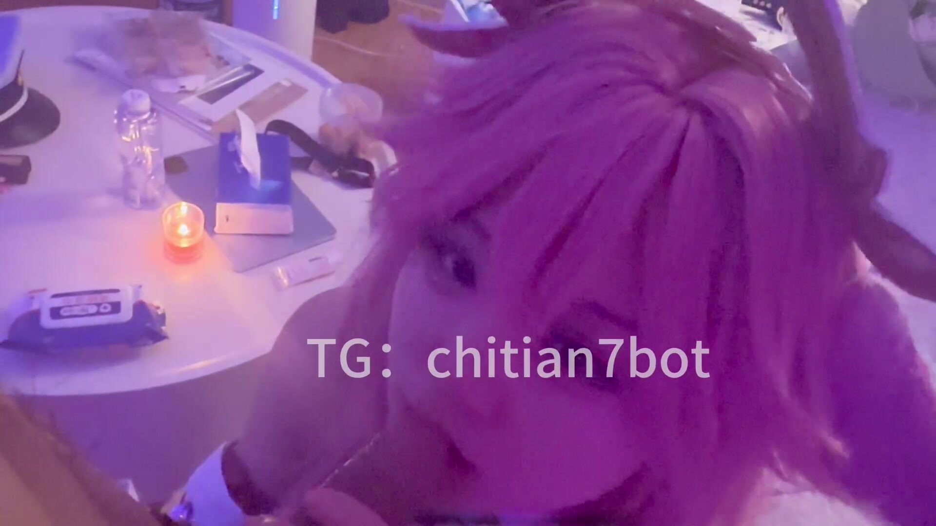 【池甜chitian1】可鹽可甜COS抽像福利姬露臉性愛檢視①，上吊鞭炮炸B所向無敵 (1)