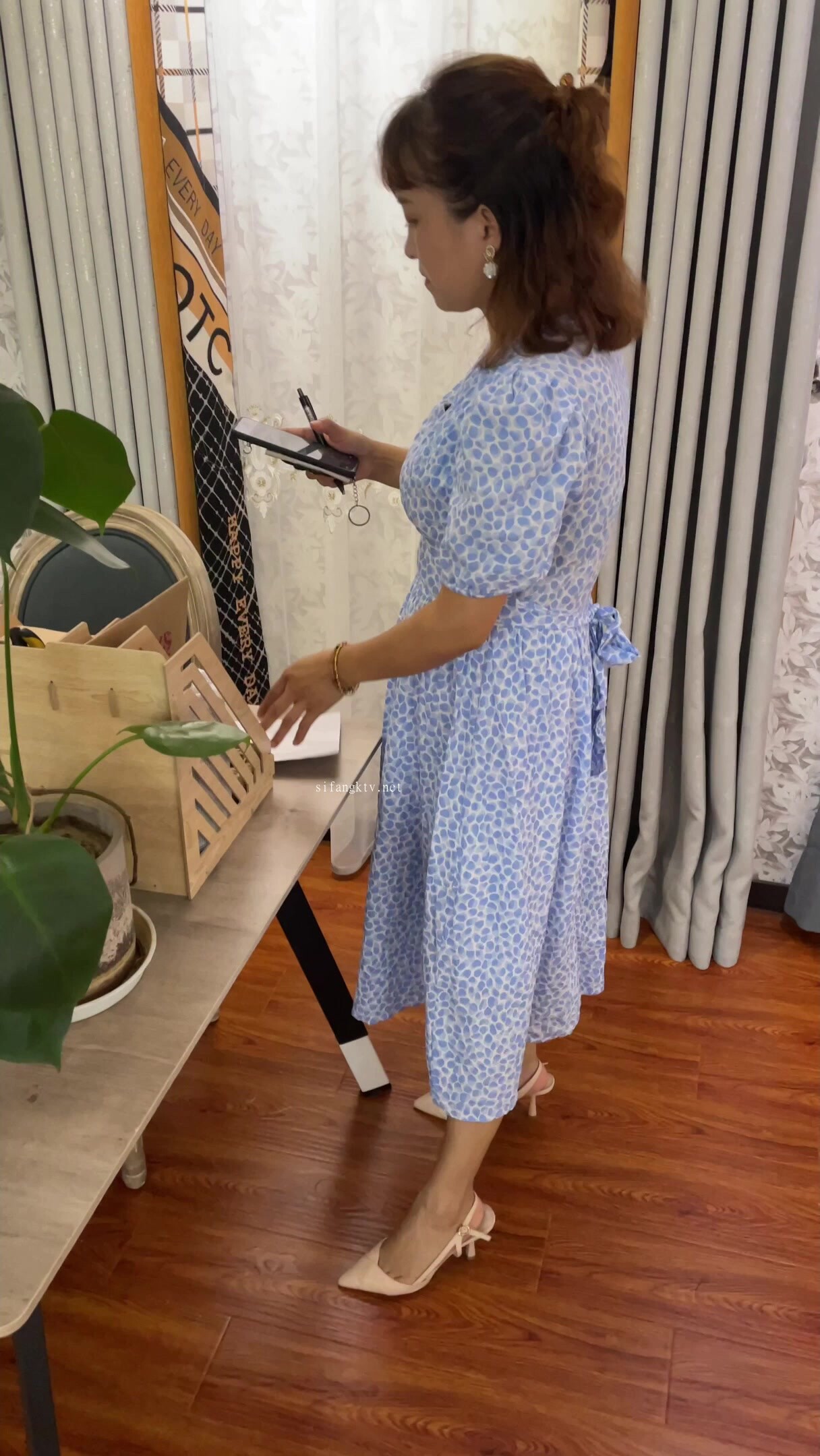 魔手CD極品CD《畫師》3（前臺黑絲） (2)