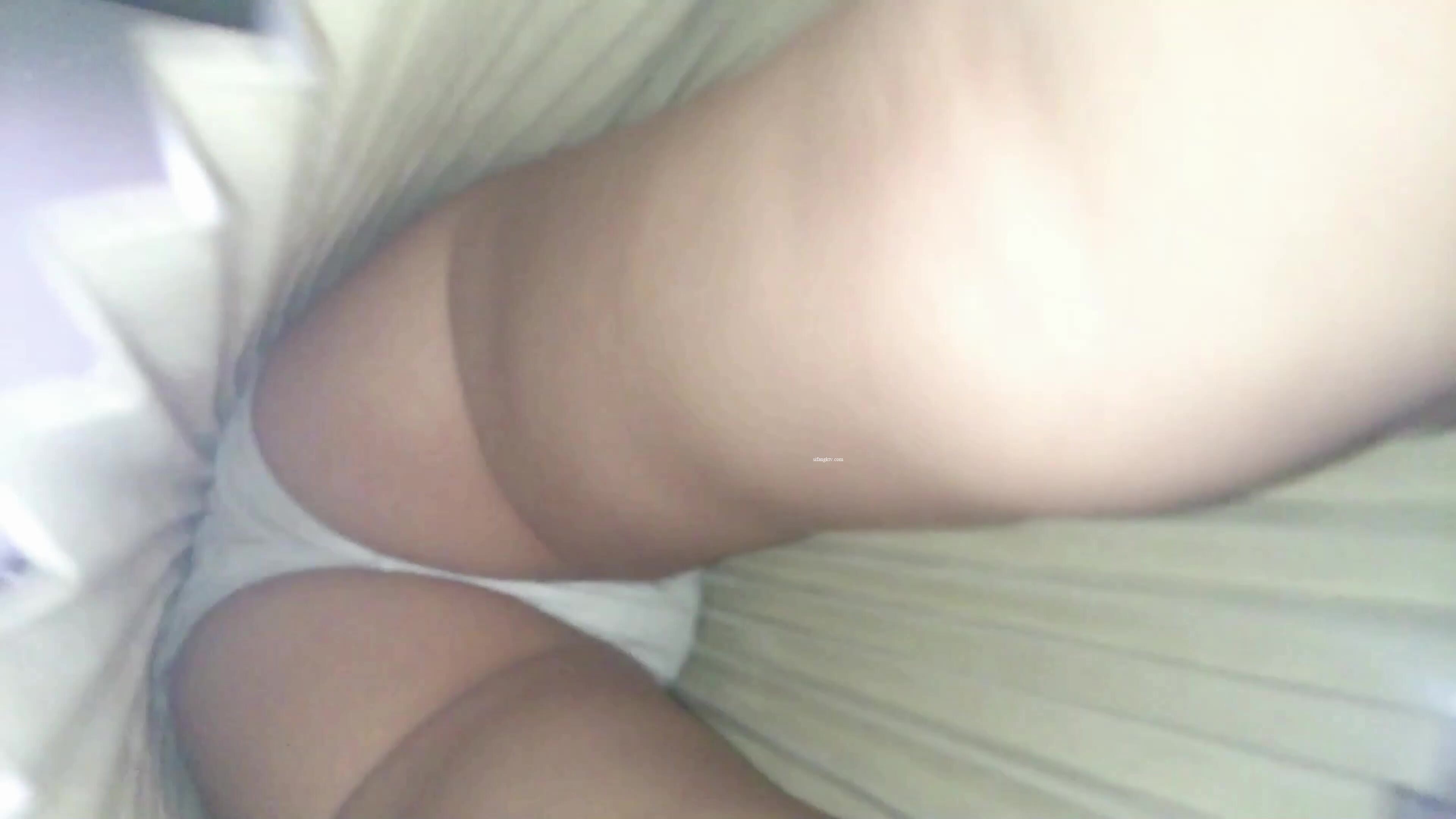 魔手CD驚險篇！！！被美女的男友發現了。。。 (2)