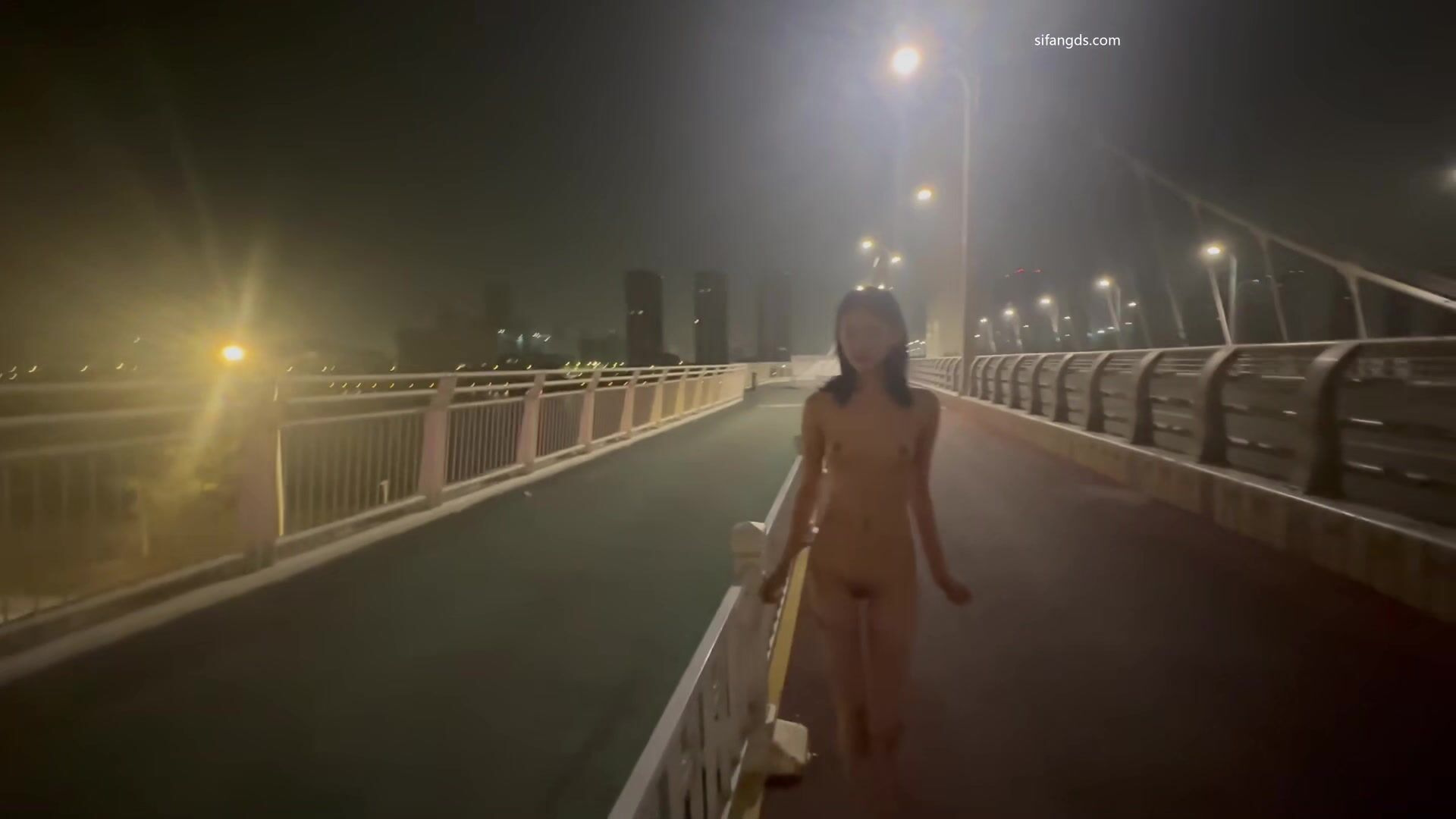 ஐ西萌ஐ長腿學妹瀨瀨 戶外多場景 人前露出普通影片大合集 (7)