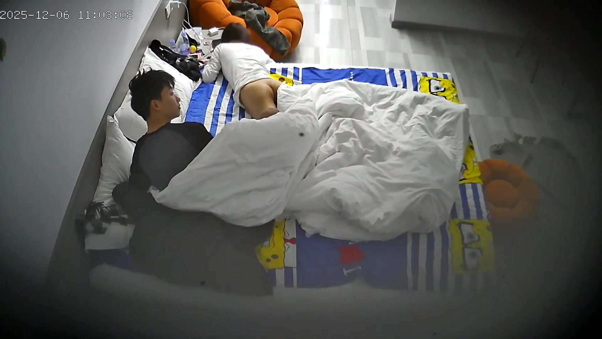 新流出酒店偷拍❤️年輕情侶白月光美女我見猶憐惹得男友恨不能精盡人亡連續幹了幾次 (4)