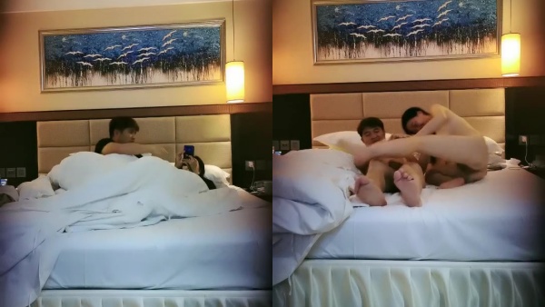 【戶外站街女韋小寶】年輕小夥愛少婦，開個酒店包夜連幹三次，精疲力盡上樓都要喘，對著逼擼硬也要繼續戰鬥，對白真實搞笑