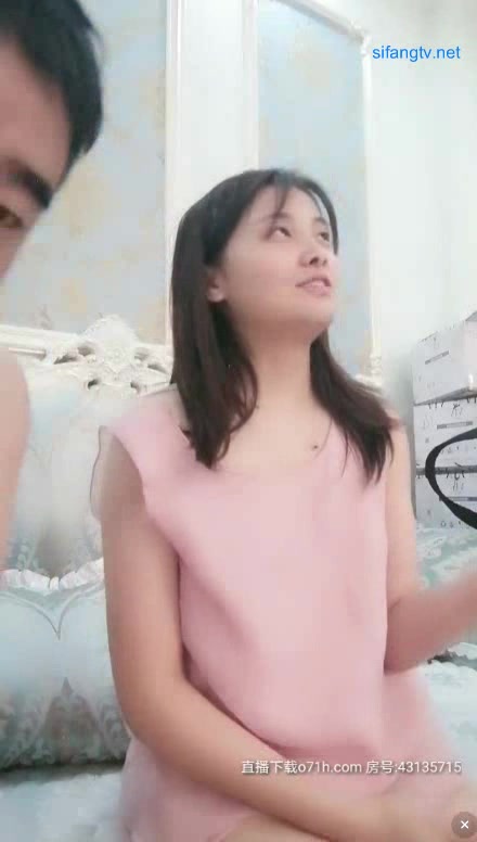 超級清純的19歲妹子 被網貸逼的下海 收到網貸假的律師函 講訴她的血淚史 (2)