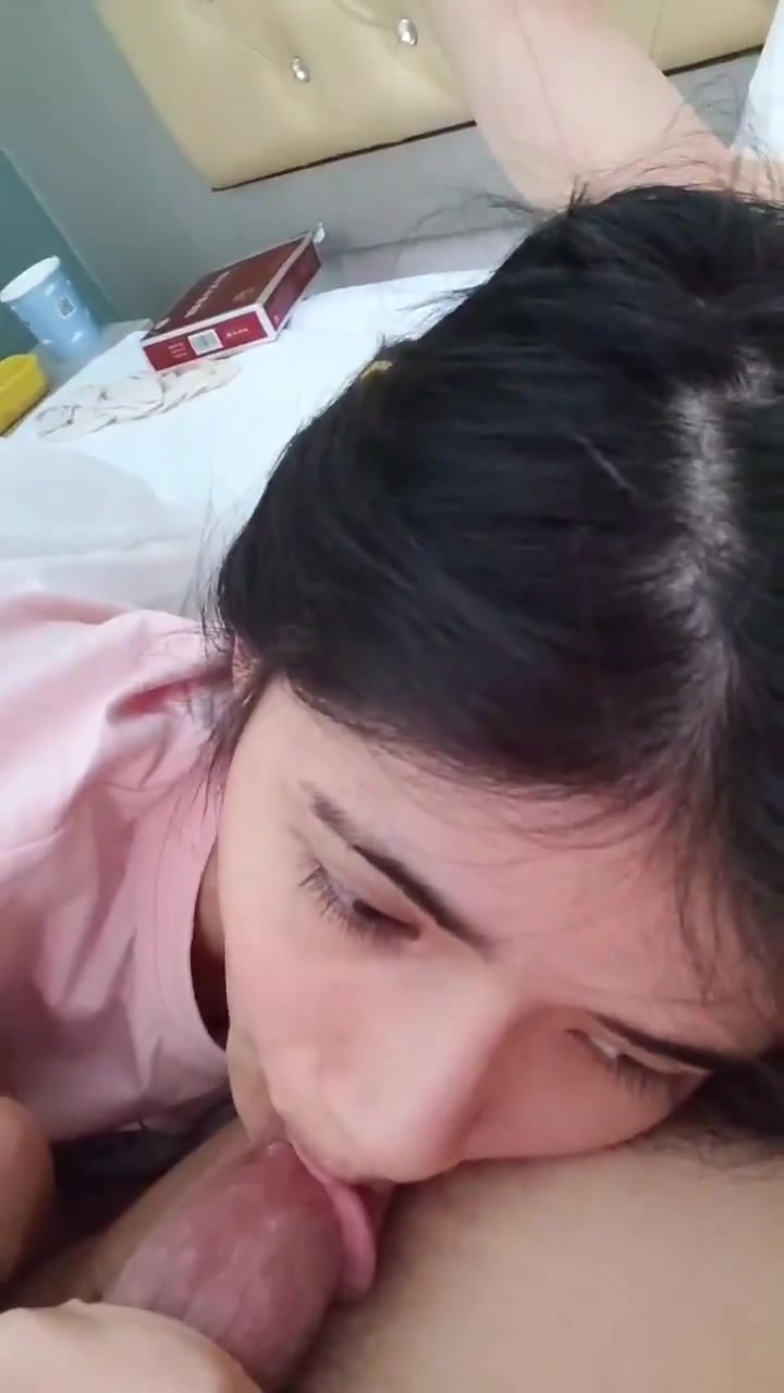 【網曝門事件】極品爆乳網紅美女『狗頭蘿莉』02月11日性愛私拍首次被前渣男友流出 爆操內射 無高畫質720P原版無水印