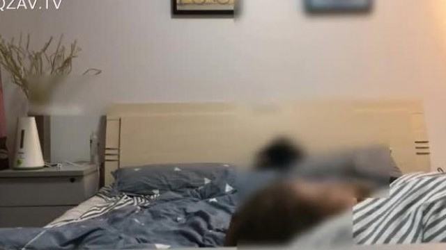 【真實破處日誌】約操高三畢業橘金髮黑絲長腿美女 沒想到竟是處女 不知情瘋狂爆操竟被操哭 高畫質1080P完整版