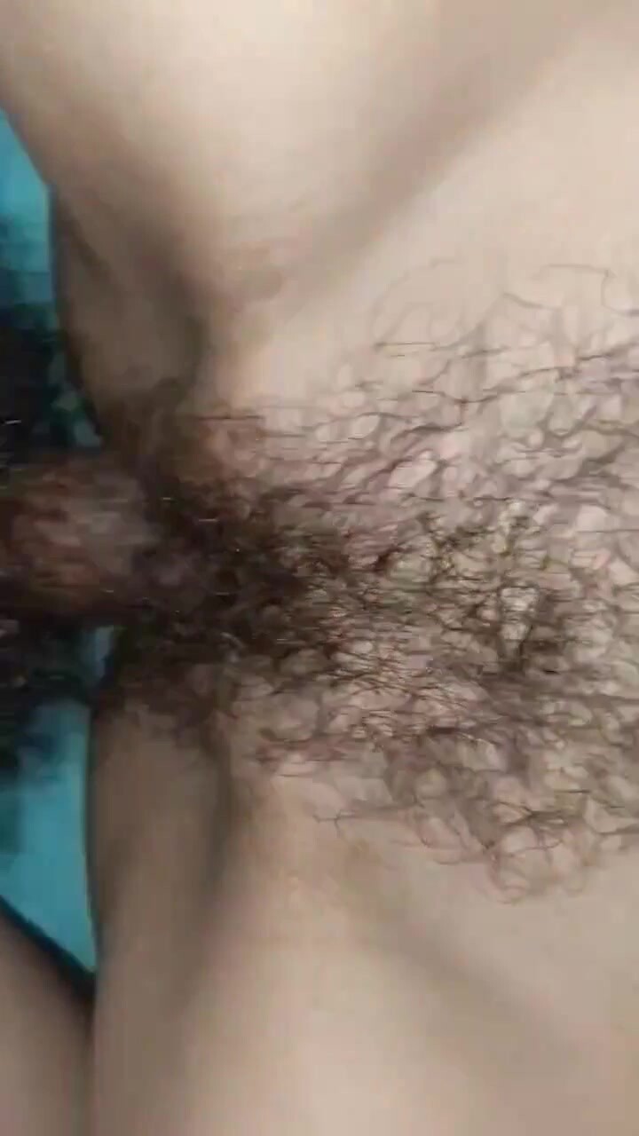 眼鏡人妻 舒服嗎 喜歡老公操你嗎 拿掉 沒拍到臉 有血 被無套內射 貌似操出了血