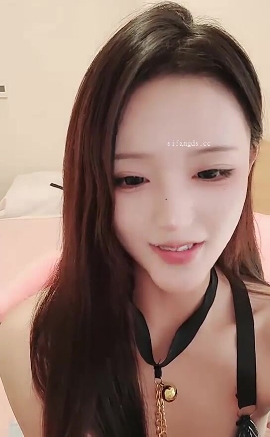 推薦~全網最棒小蜜臀！【塗塗小桃】黑絲美腿蜜臀 巨屌抽插 (2)