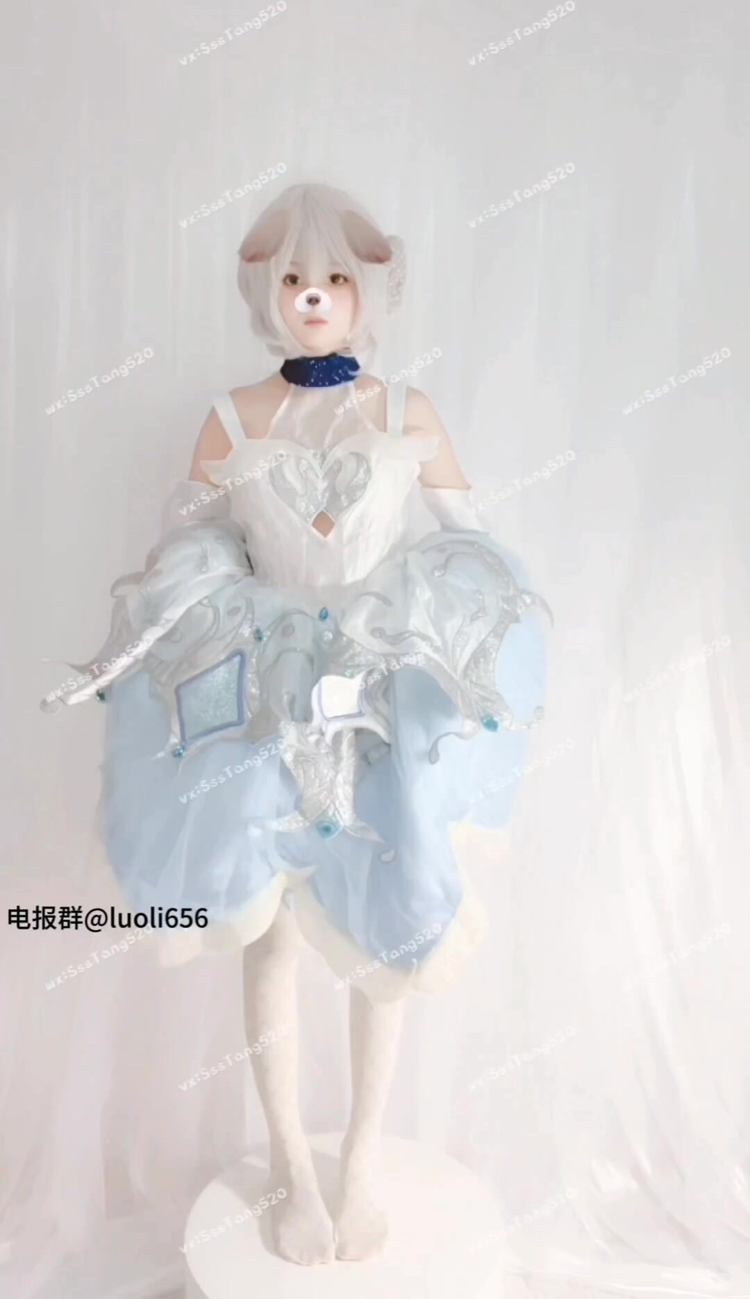 極品福利姬砂糖小池裡奈cos小喬皮膚天鵝之夢 小池理奈奈醬小靈醬小砂糖都是她，這次王者的cos是新作品，身材可以皮膚也好。這部有微露臉，但是沒有聲音，介意勿買。
