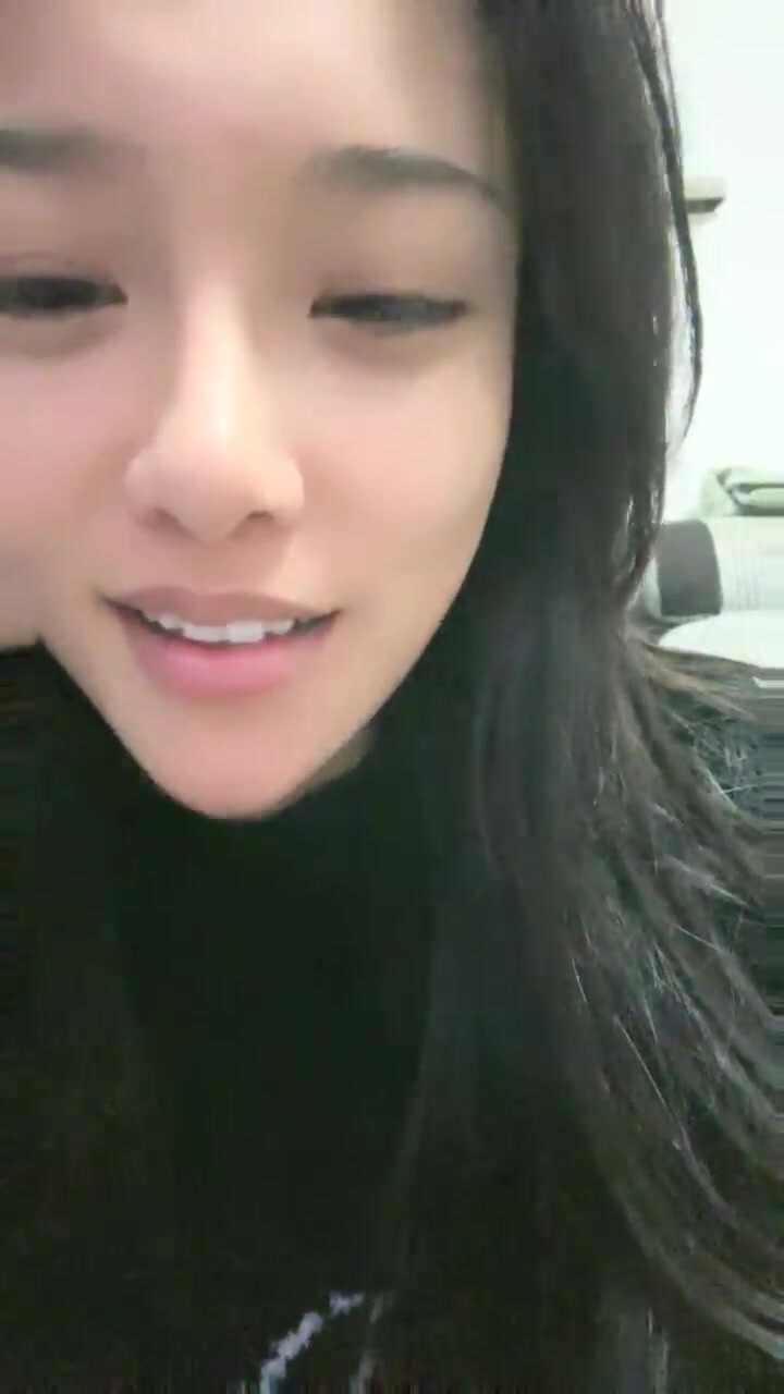 核彈！氣質女神~20小時~【綠王八成精】高跟長腿~跳蛋自慰~ ~~！~高冷女神範，強烈推薦收藏 (3