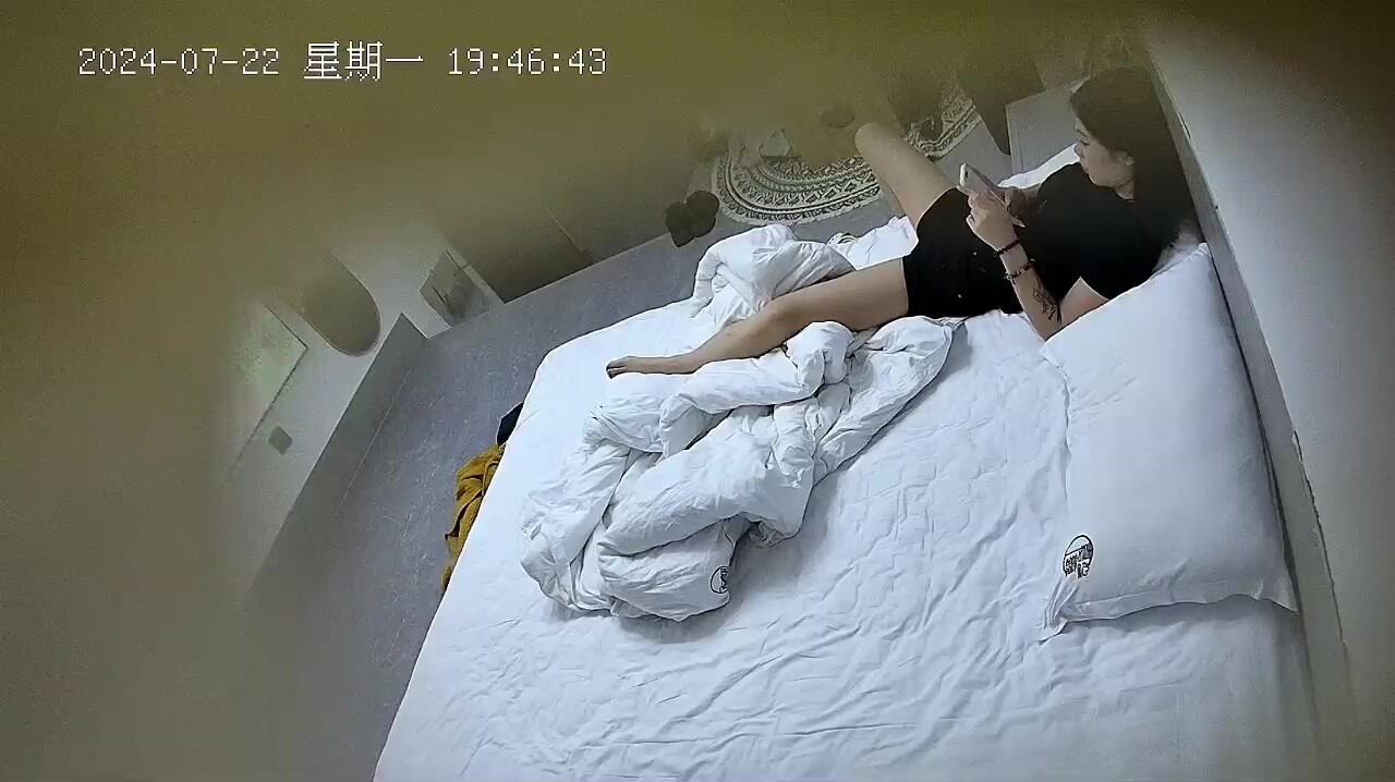 未流出網路系列安防酒店精品偷拍大長腿JK學生妹和男友做愛花樣百出