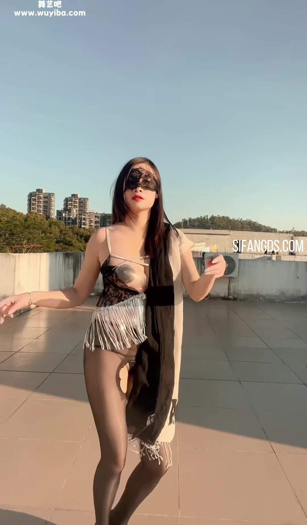 【舞藝吧 火力新團】長腿美女媚娘極度誘惑頂胯漏逼騷舞 (2)