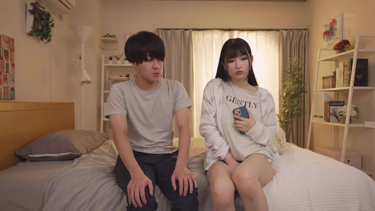 スレンダー巨乳の義姉の誘惑に蝕まれ、快楽墮ちしていく兄妹。斎藤あみり 胡桃さくら