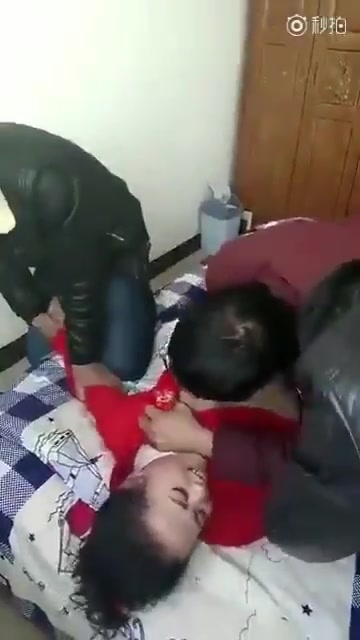 新娘子真大方！婚鬧還能這麼玩！佩服佩服！