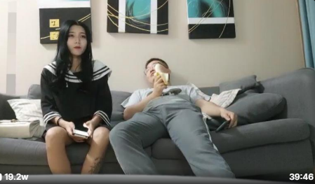 糖心探花- 2000網約可愛00後小蘿莉
