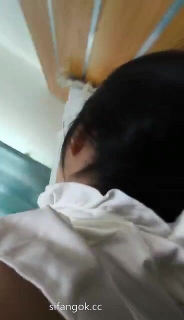 快手洩密！18歲165高大長腿騷母狗【小喵不喵】三坑宅女，做愛 抓頭髮狂插 辱罵等(2) (2)