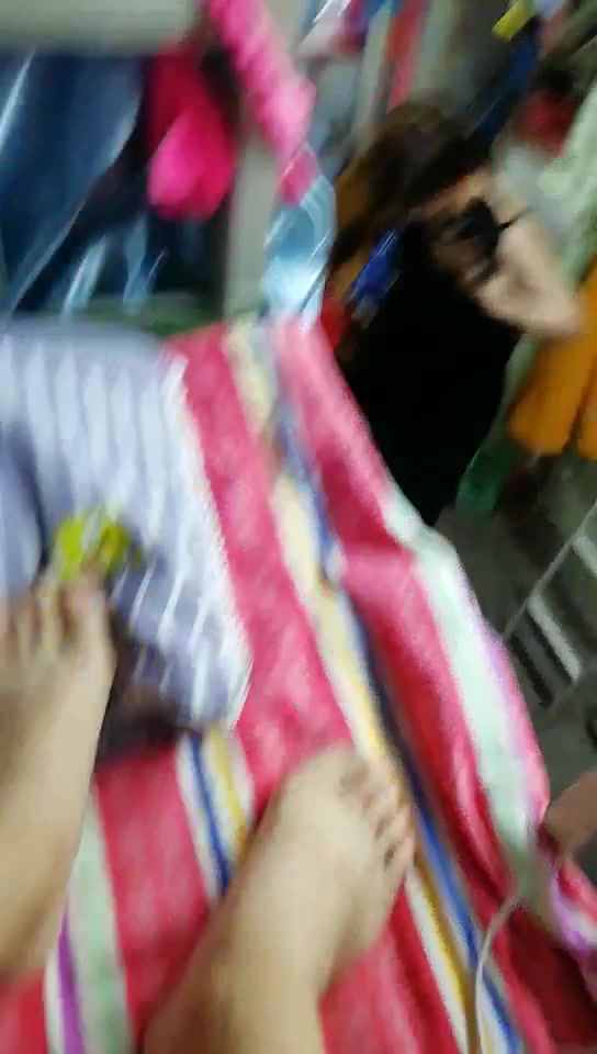 女宿管中午查房！拍到幾個學妹露出奶子玩.還有沒穿內褲的