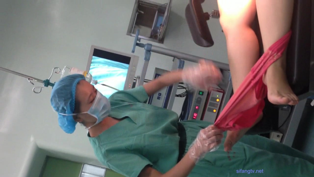 婦科醫院實習的男護理工偷拍好多女大學生做人流，普通話對白
