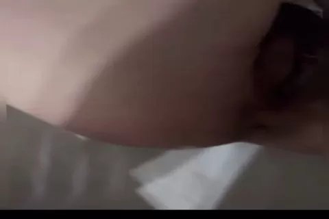 台灣本土自拍 淫蕩女玩抖音玩到被約出去操 愛愛影片流出